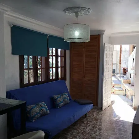 Magical Cave App. & Ocean View Terrace Apartment